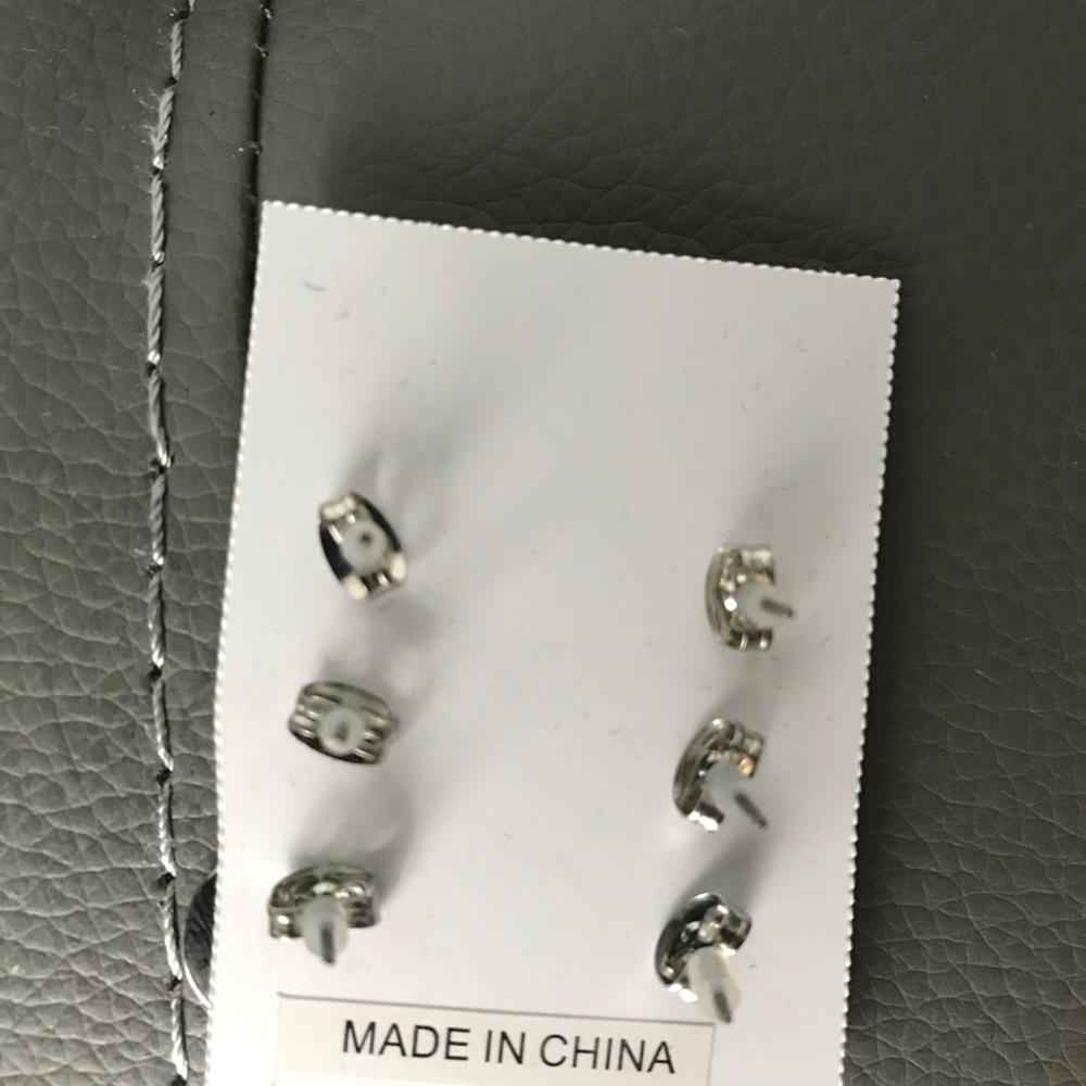 XOXO Earrings